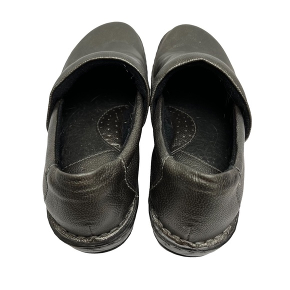 BOC BORN CONCEPT Pewter Clogs Faux Vegan Leather Comfort Shoes Metallic sz 7.5 - Picture 7 of 16